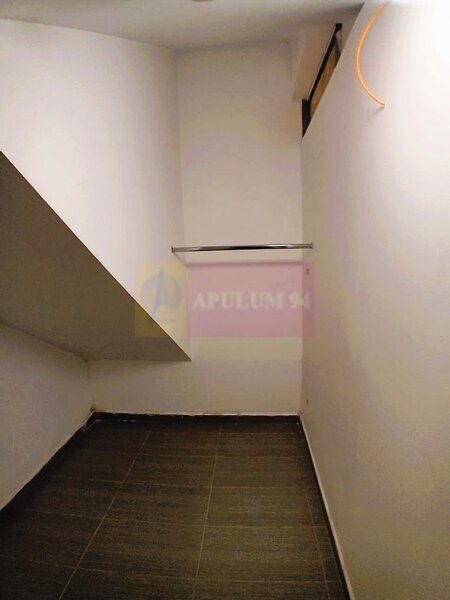 Spatiu 106 mp demisol, intrare separata, utilitati incluse